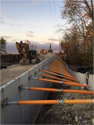Ringan 6082 Aluminium Shoring Props Kuat Aluminium Slab Props