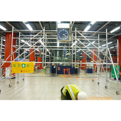 Menara Scaffold Mobile tahan lama Scaffold Cuplock Aluminium untuk pemeliharaan stasiun